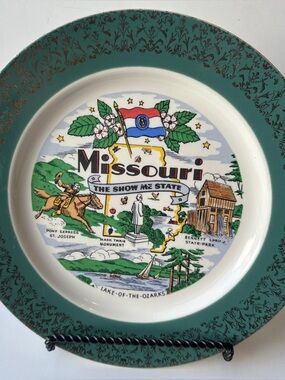 Vintage Missouri Souvenir Collector Plate The Show Me State Green Gold Trim